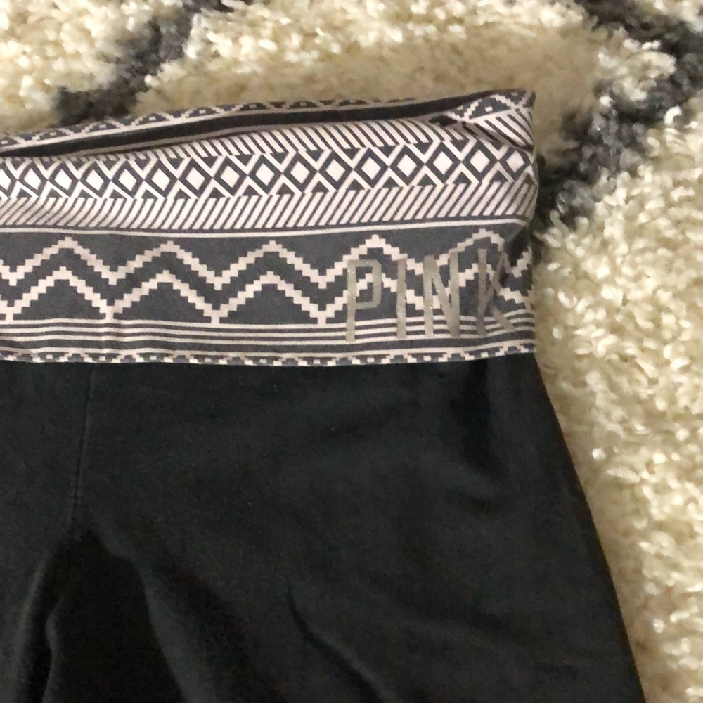 Pink capris - Picture 2 of 3